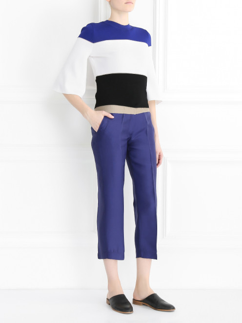 Укороченные брюки  из шелка с контрастным поясом  Maurizio Pecoraro - Модель Общий вид