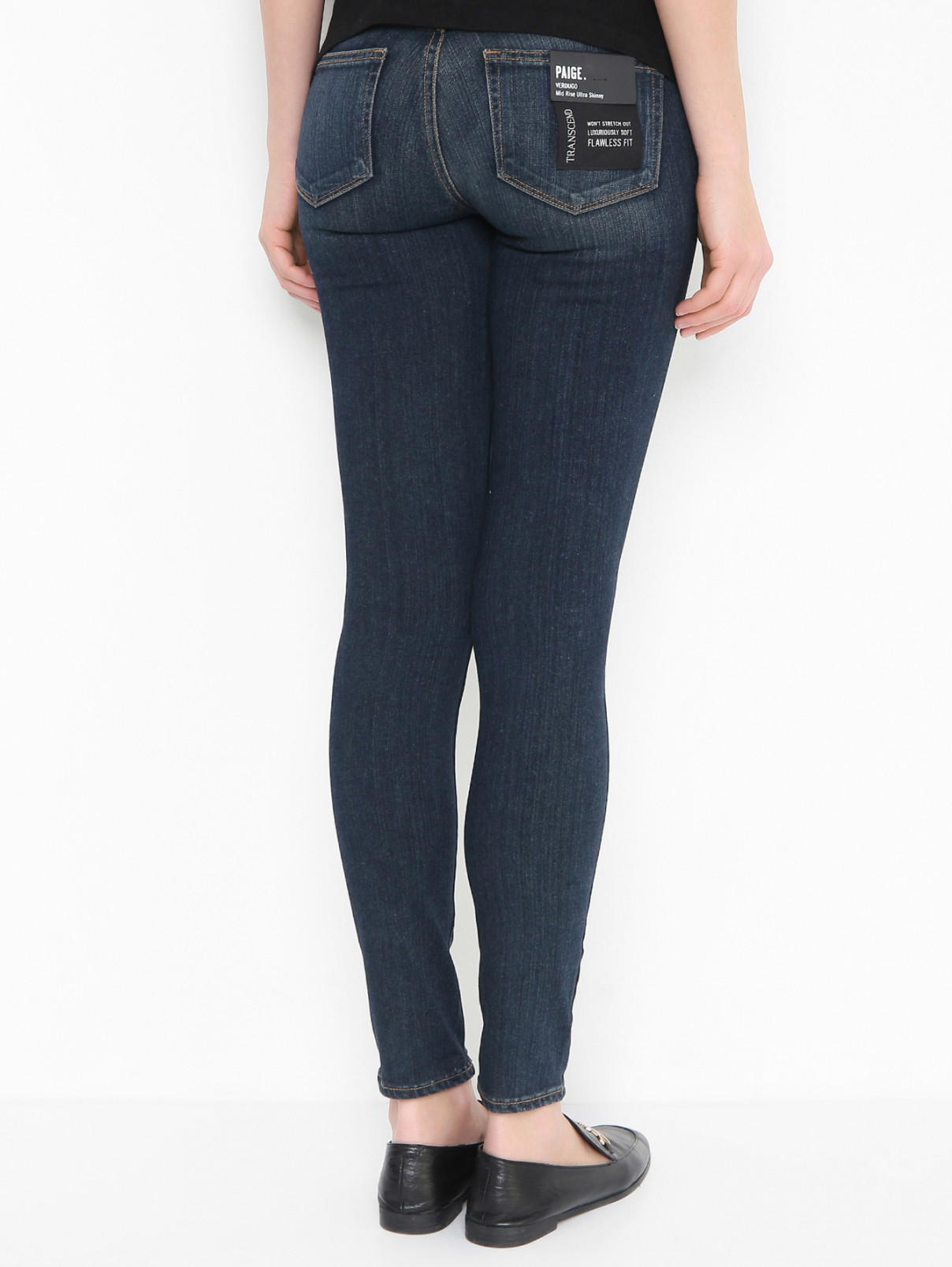 Зауженные джинсы из темного денима Paige  –  МодельВерхНиз1  – Цвет:  Синий