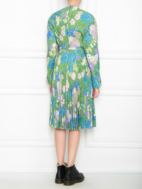 Платье плиссированное с цветочным принтом - МодельВерхНиз1